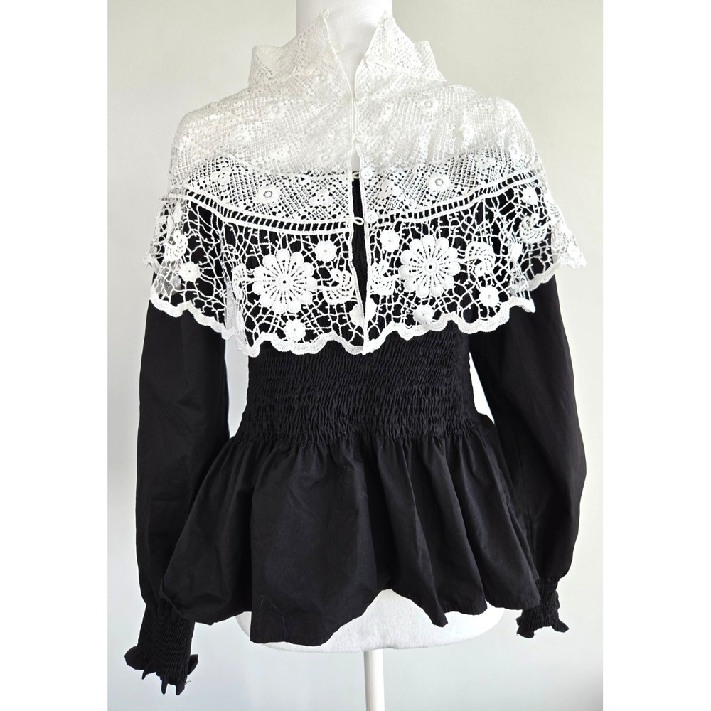 SJ. Studtd Floral Lace Yoke Black Off Shoulder Bell Sleeve Top Cinched Waist